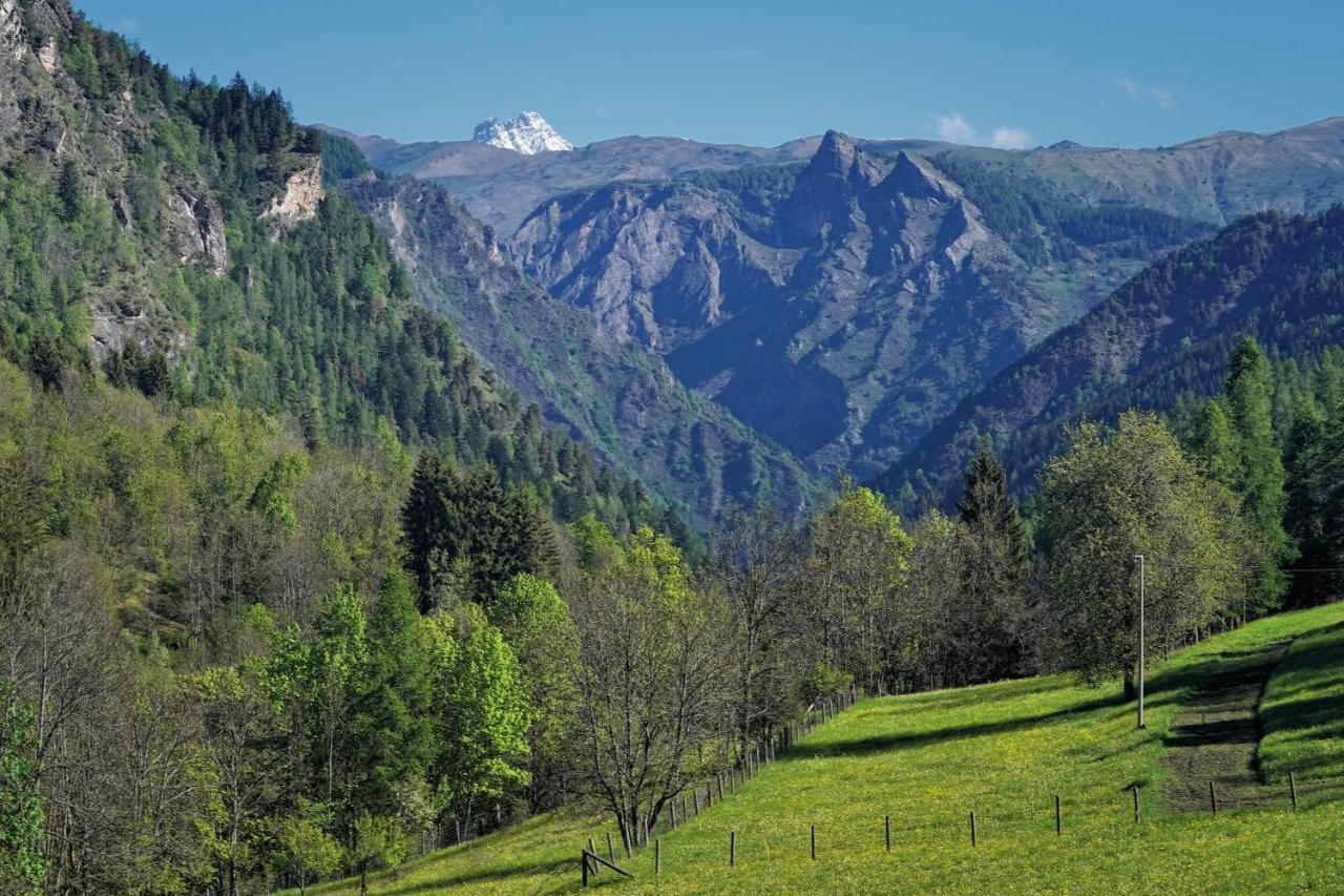 Pensione Albergo Diffuso Ceaglio Valle Maira 마르모라 외부 사진