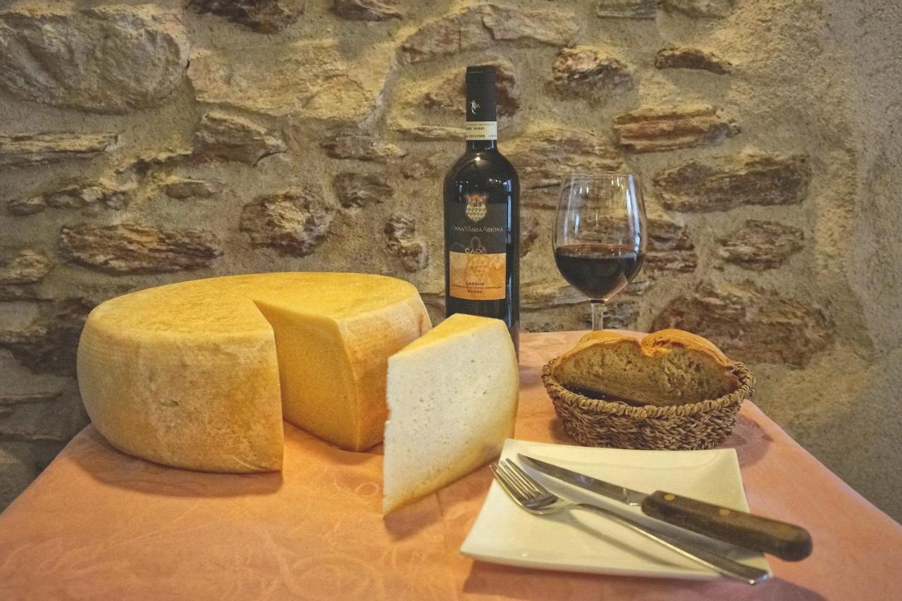 Pensione Albergo Diffuso Ceaglio Valle Maira 마르모라 외부 사진