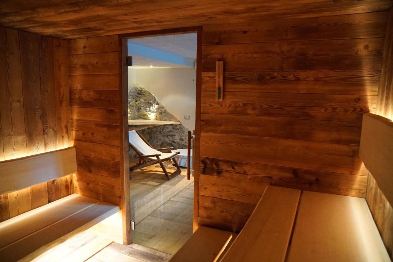 Pensione Albergo Diffuso Ceaglio Valle Maira 마르모라 외부 사진