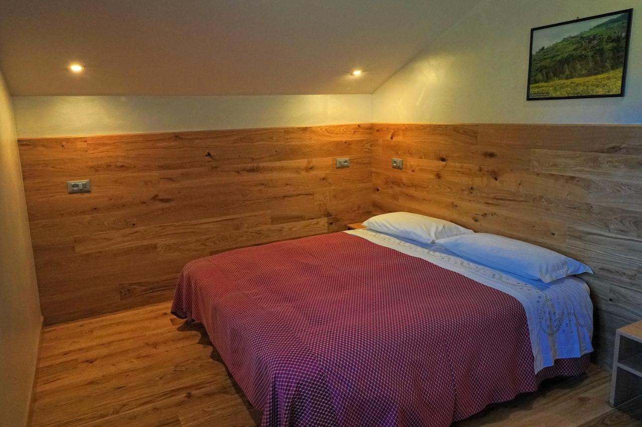 Pensione Albergo Diffuso Ceaglio Valle Maira 마르모라 외부 사진