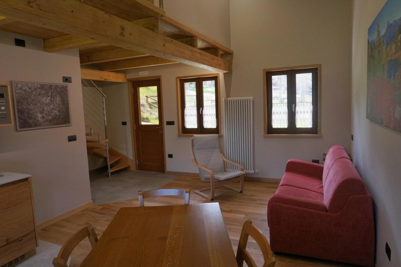 Pensione Albergo Diffuso Ceaglio Valle Maira 마르모라 외부 사진